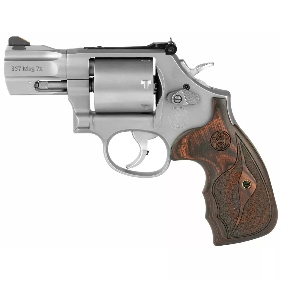 Smith & Wesson Performance Center 686 .357 Magnum 2.5" 7-Round Stainless Wood Grip